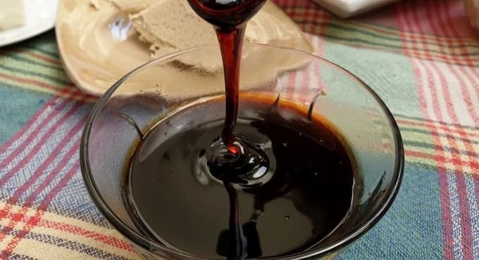 شیره خرما جنوب تهیه شده از خرماهای مرغوب نخلستان ها